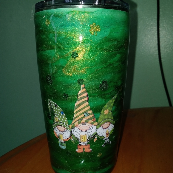 Custom Tumblers - Picture 4 of 12